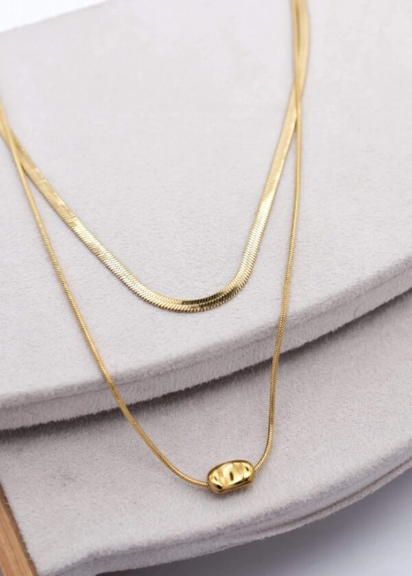 Pebble Gold Necklace